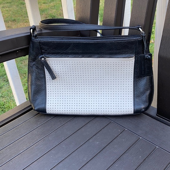 clarks silver bag